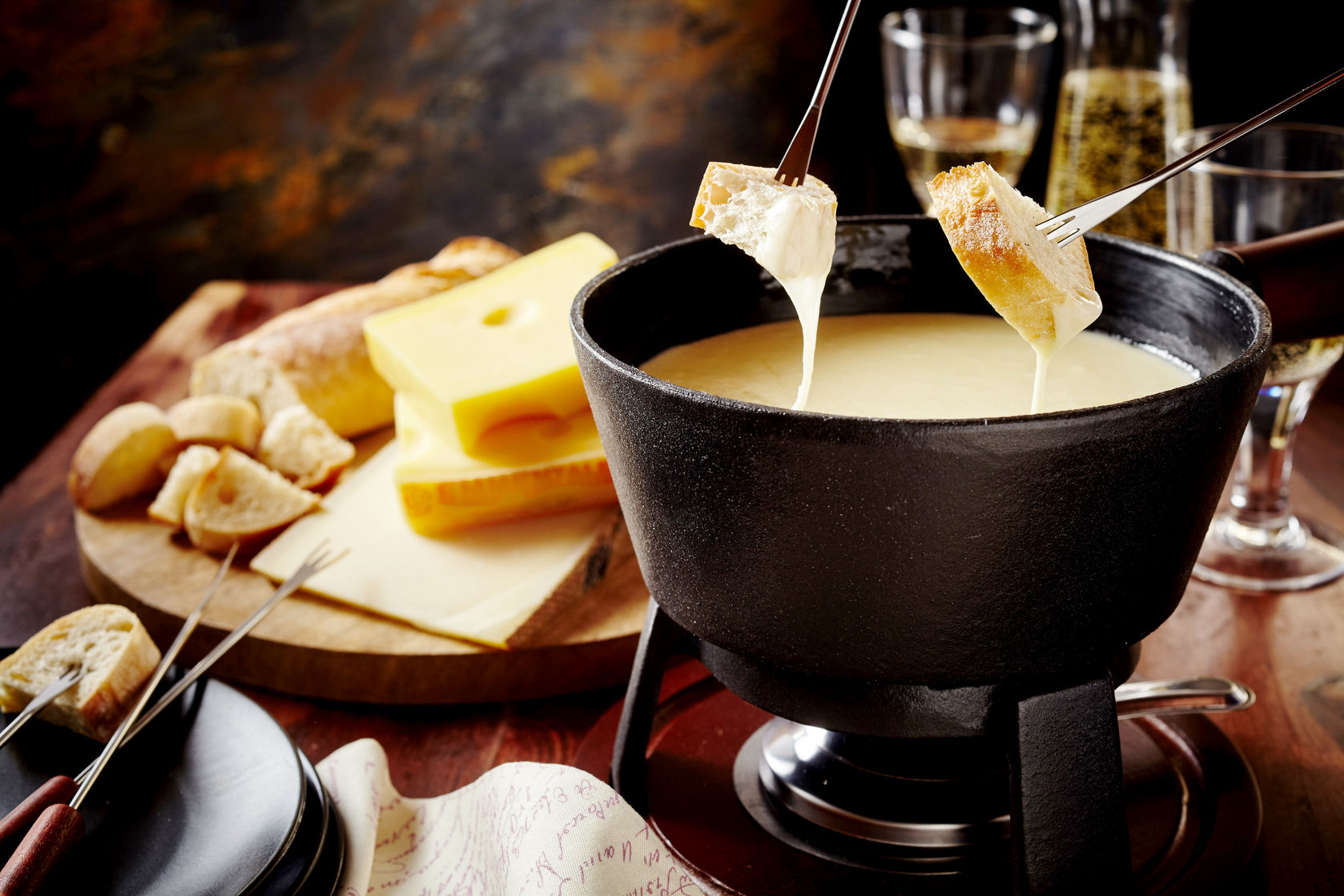 Need A Cooler Social Life? Try Swiss Fondue! | Times Knowledge India