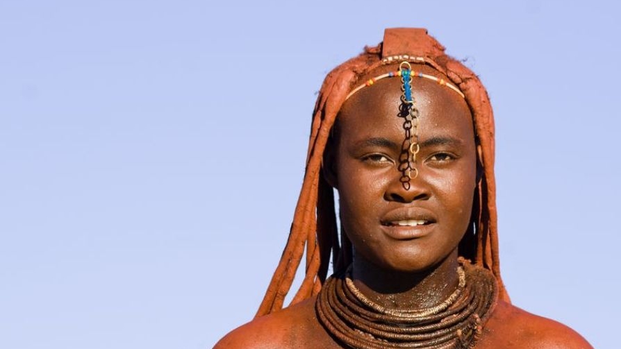 The Himba women of Namibia keep clean with an otjize paste | Times ...