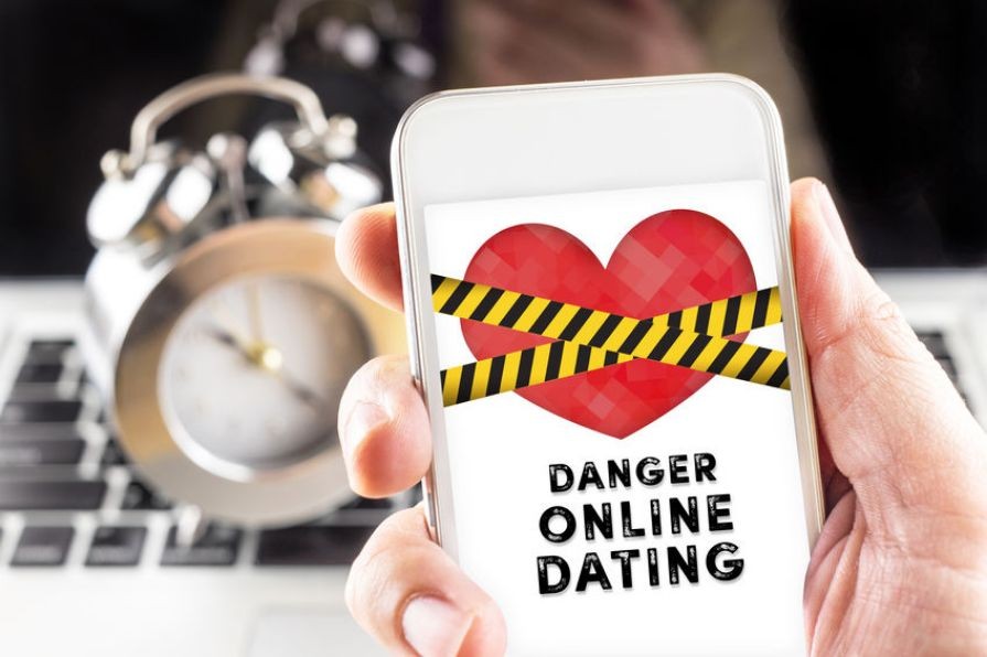 Beware_of_onling_dating_scams_or_lose_money